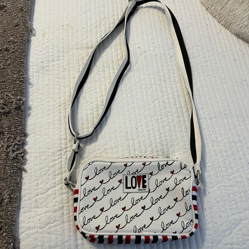 Brighton Love Scroll Canvas Crossbody Bag White Red Black Hearts NWOT